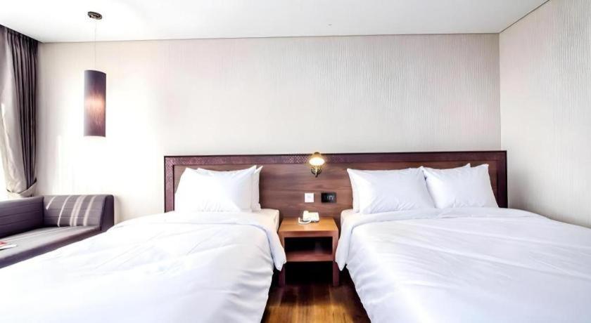 Odri Inn Jeju Extérieur photo